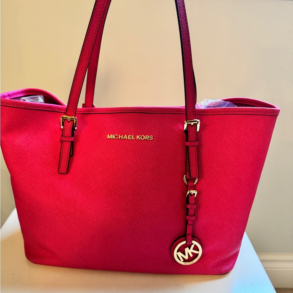 Michael Kors Small Jet Set Travel Tote